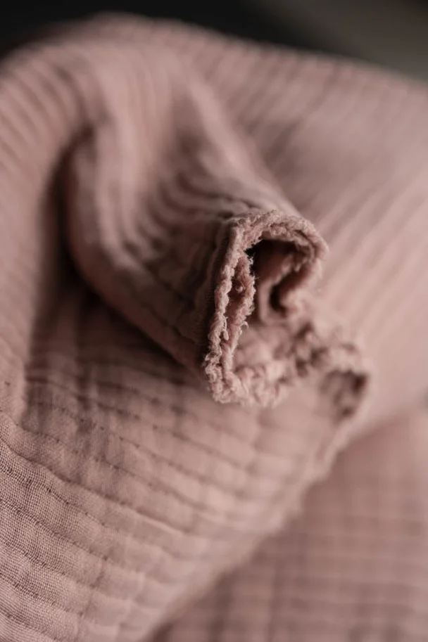 Quilted Wobble Gauze - Edie Pink