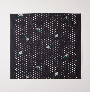 Organic Cotton Canvas - Terttu Pocho (Bunch of Berries)
