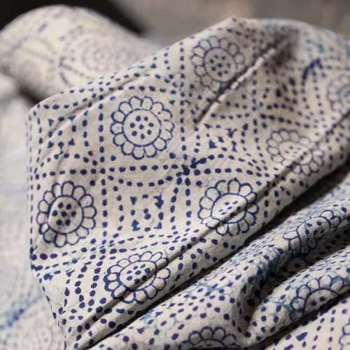 stoff-merchant-mills-indian-blockprint-daisy-indigo-1.jpg