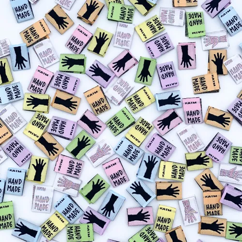 nahzubehor-kylie-and-the-machine-labels-rainbow-mini-hands-01.jpg