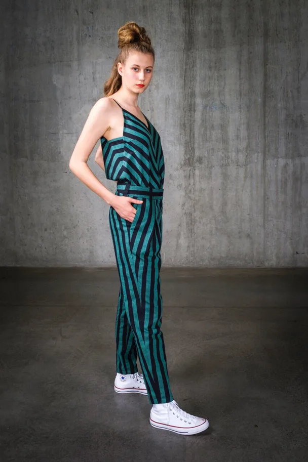 No35 Hose mit Kreuzfalte - Trendschnitt Sewing Pattern (German)