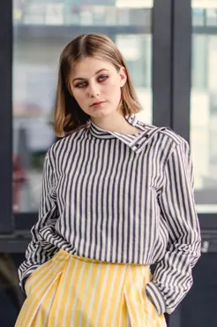 No48 Hemd mit Schulterverschluss - Trendschnitt Sewing Pattern (German)