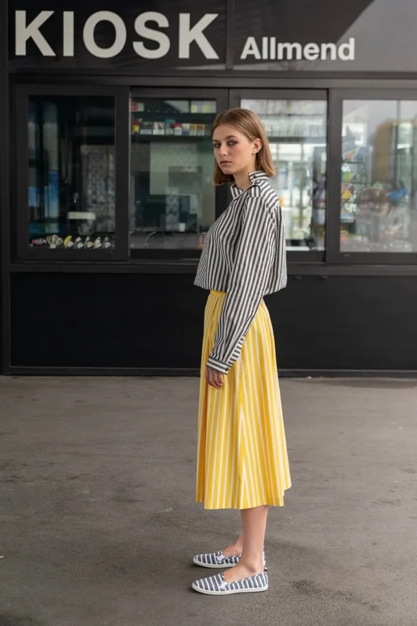 No48 Hemd mit Schulterverschluss - Trendschnitt Sewing Pattern (German)