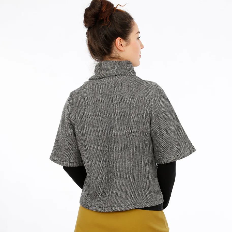 Frau Dörte Pullover - Studio Schnittreif Sewing Pattern (German)