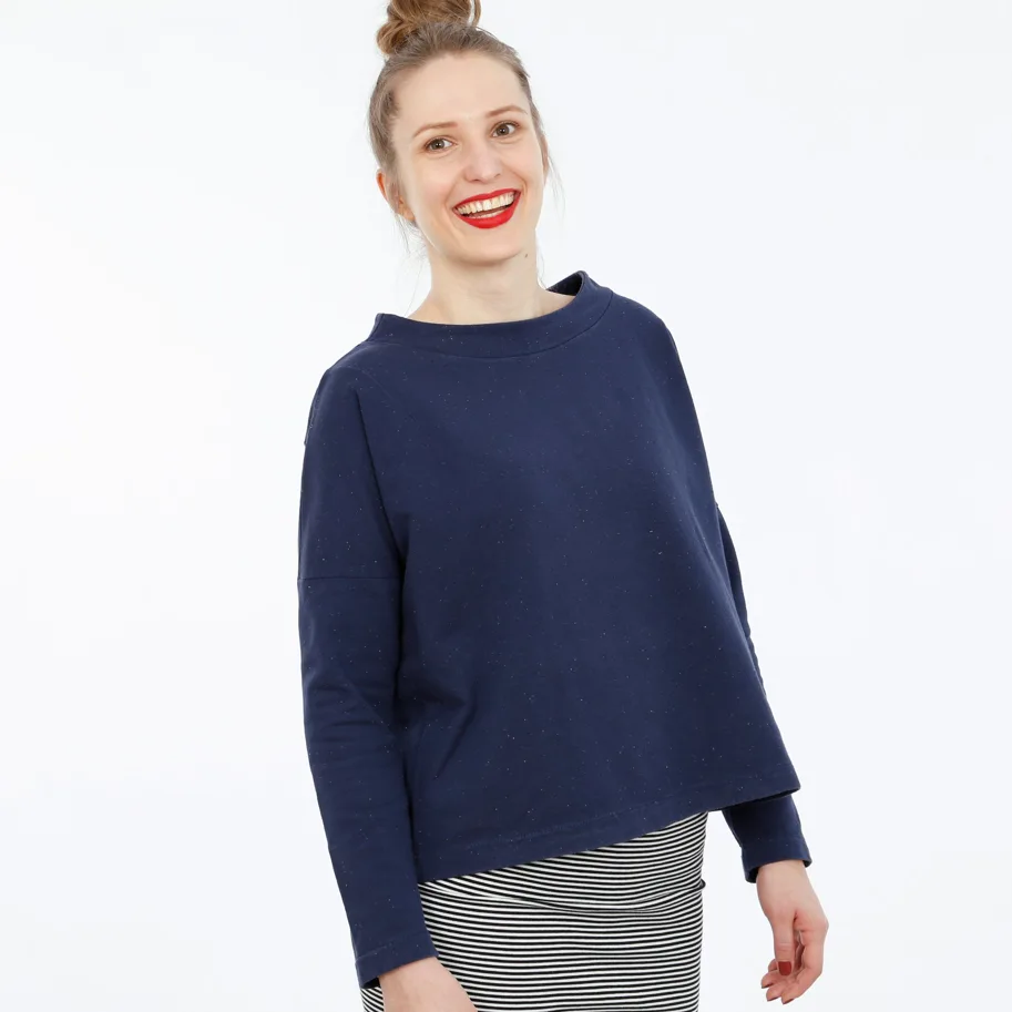 Frau Isa Sweater - Studio Schnittreif Sewing Pattern (German)