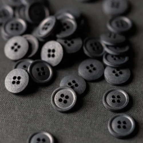 nahzubehor-merchant-mills-bio-cotton-knopf-15mm-scuttle-black-01.jpg