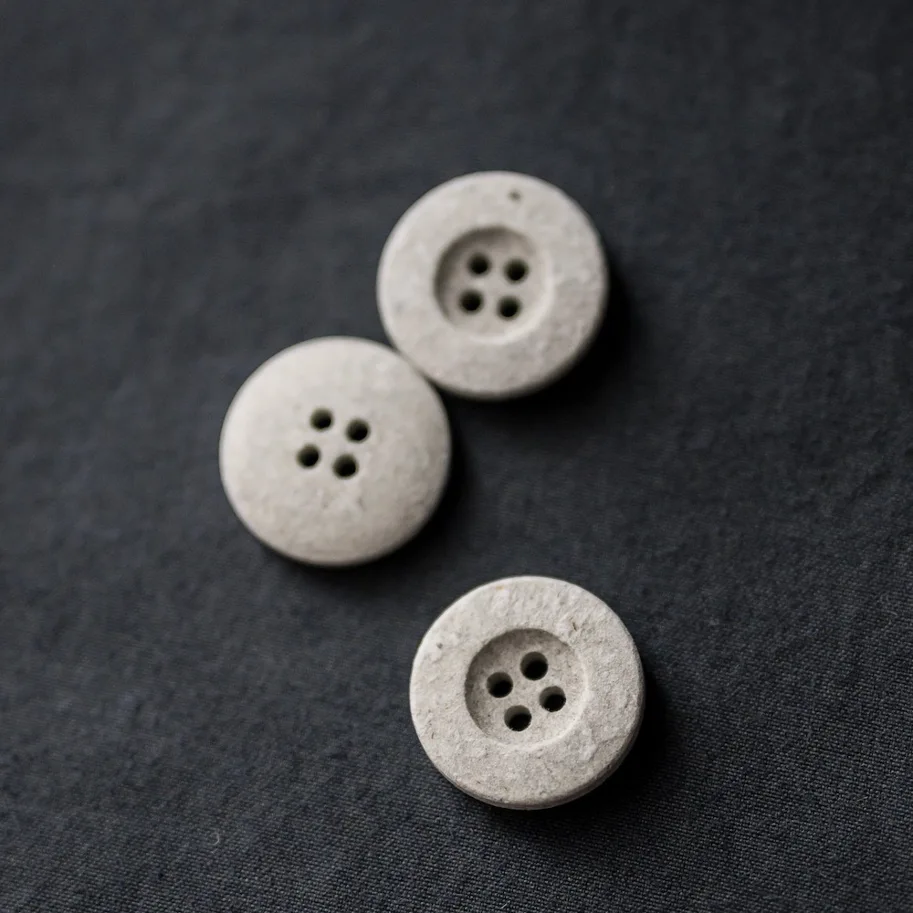 Recycling Knopf 18mm - Chalk