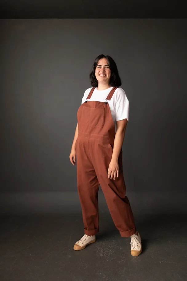 The Harlene Dungarees 18-28 - Merchant & Mills Sewing Pattern (English)