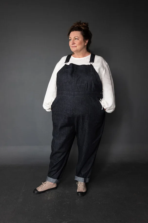 The Harlene Dungarees 18-28 - Merchant & Mills Sewing Pattern (English)