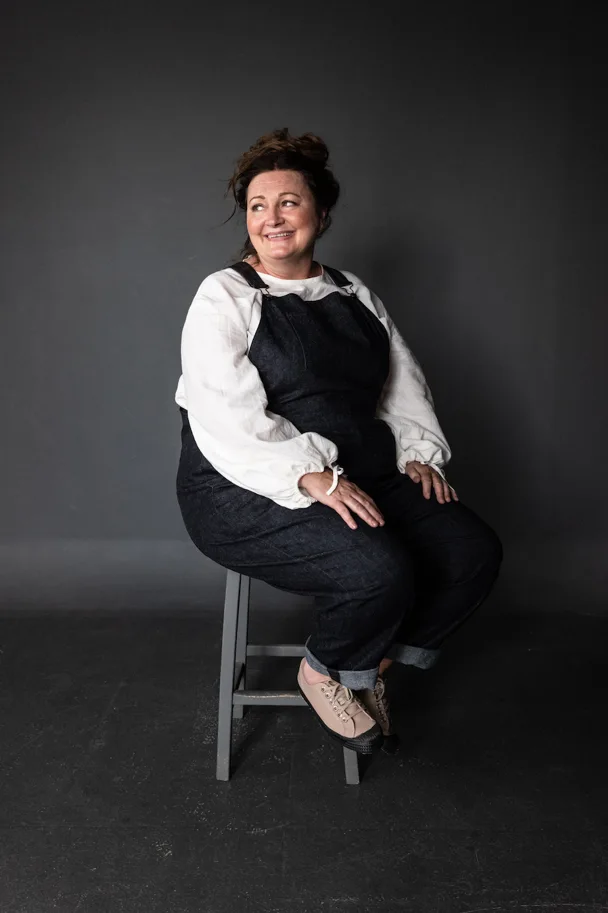 The Harlene Dungarees 18-28 - Merchant & Mills Sewing Pattern (English)