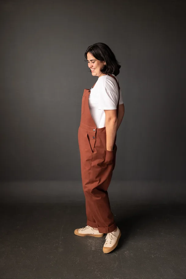 The Harlene Dungarees 18-28 - Merchant & Mills Sewing Pattern (English)