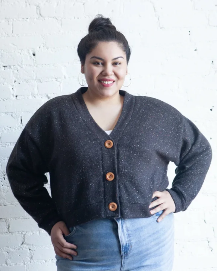 Marlo Sweater 14-30 - True Bias Sewing Pattern (English)
