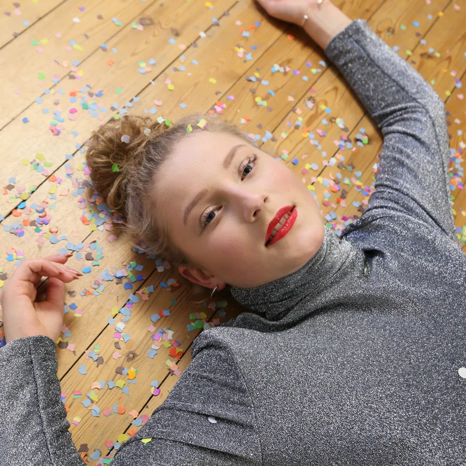 Frau Romy Rollkragenshirt - Studio Schnittreif Sewing Pattern (German)