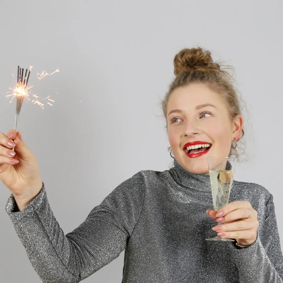 Frau Romy Rollkragenshirt - Studio Schnittreif Sewing Pattern (German)