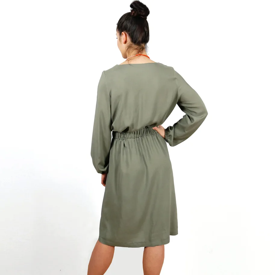 Frau Sanja Kleid - Studio Schnittreif Sewing Pattern (German)