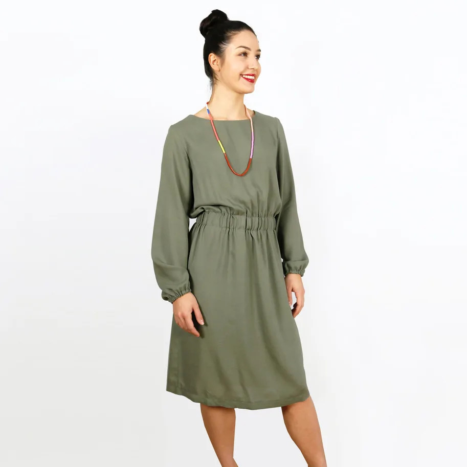 Frau Sanja Kleid - Studio Schnittreif Sewing Pattern (German)