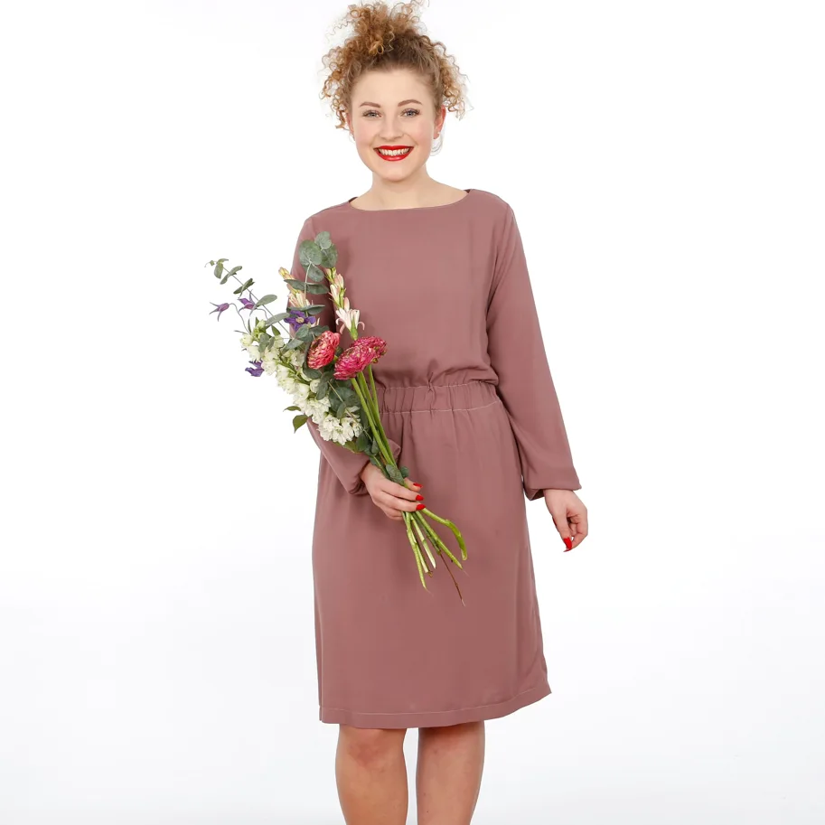 Frau Sanja Kleid - Studio Schnittreif Sewing Pattern (German)
