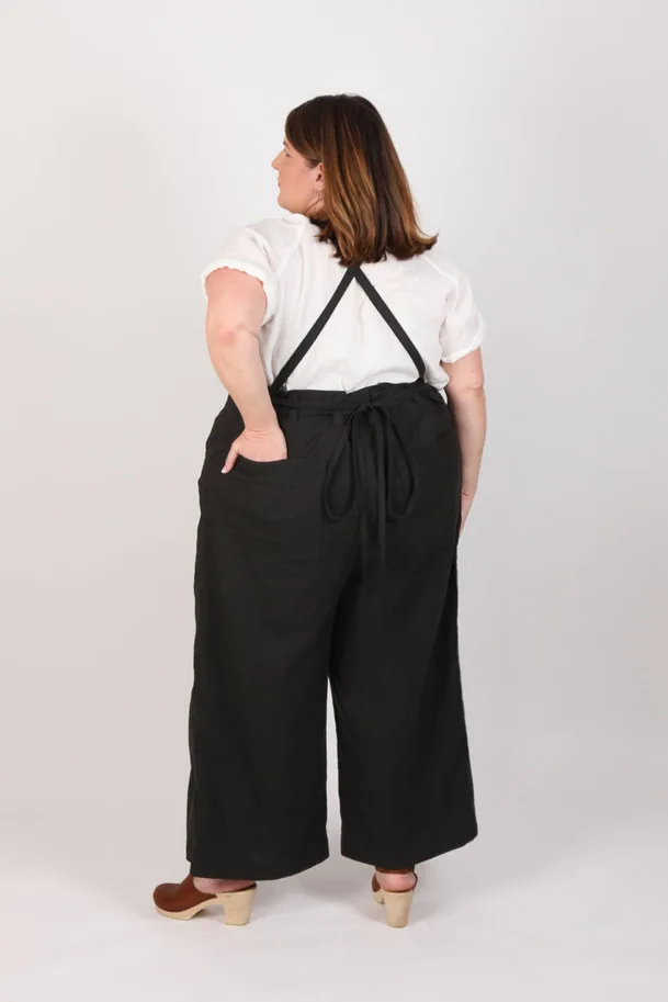 Burnside Bibs 18-34 - Sew House Seven Sewing Pattern (English)