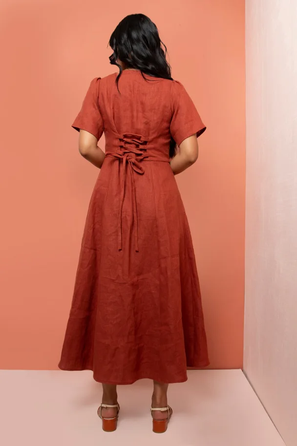The Hughes Dress - Friday Pattern Company Sewing Pattern (English)