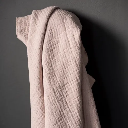 stoff-merchant-mills-quilted-soft-stitch-jacquard-peony-light-rose-01.jpg