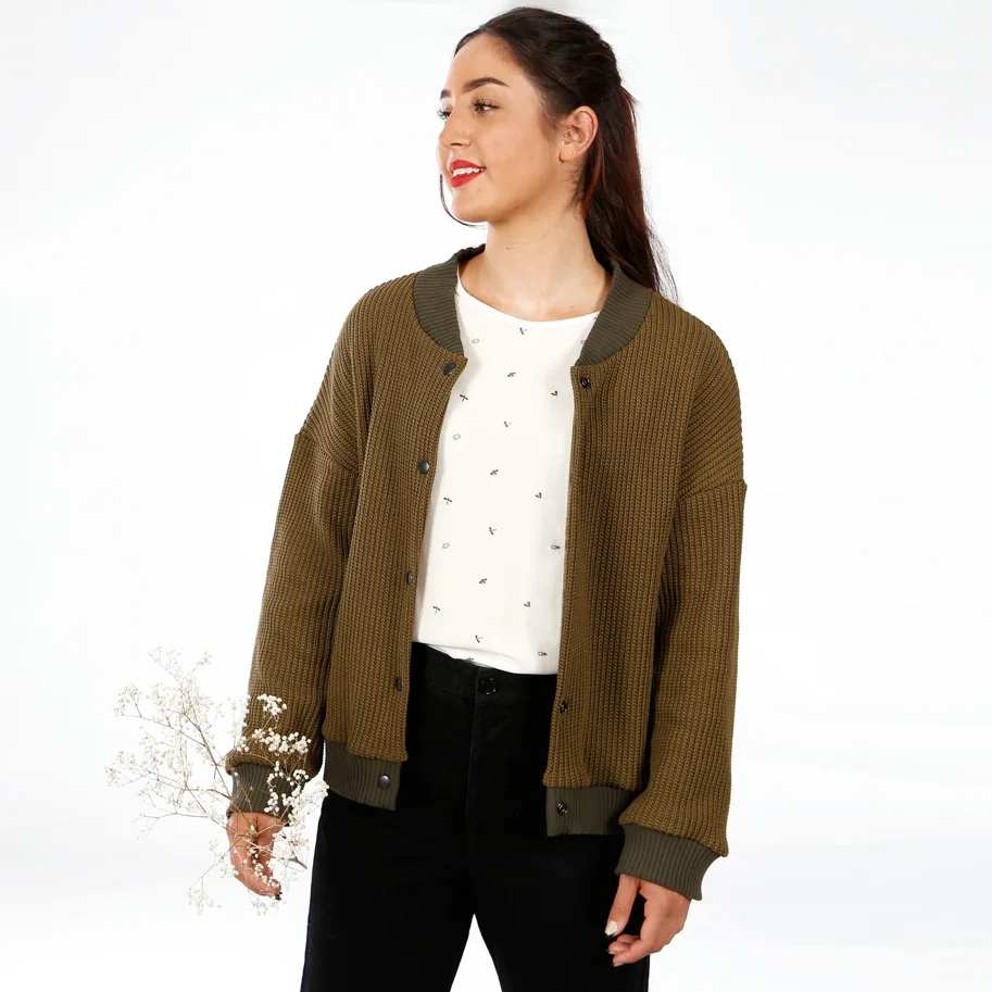 Frau Ayla Cardigan - Studio Schnittreif Schnittmuster