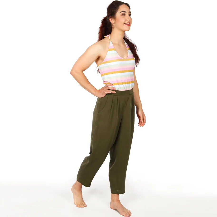 Frau Gusta Egg-Shape Hose - Studio Schnittreif Schnittmuster