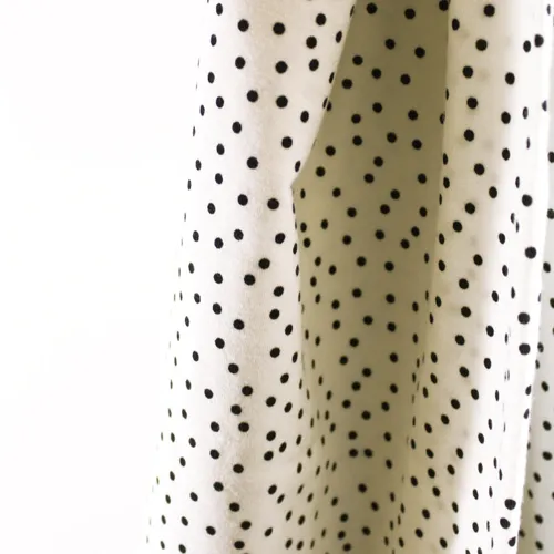 stoff-stoffonkel-bio-jersey-dotties-weiss-01.jpg