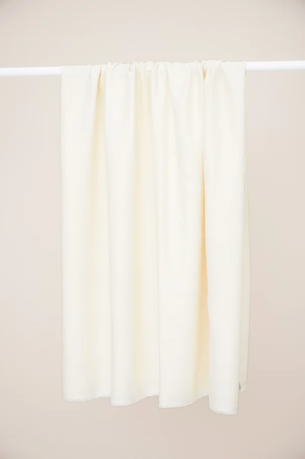 Leia Ecovero Soft Crêpe - Solid Creamy White