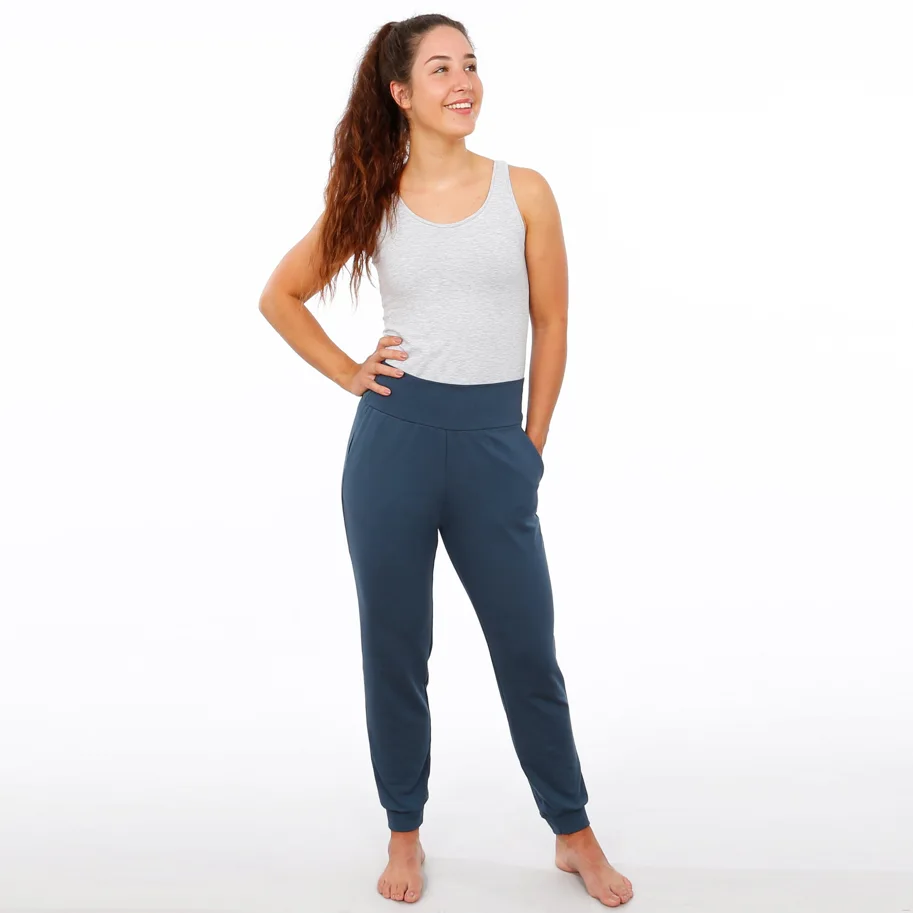 Frau Nelli Jogginghose - Studio Schnittreif Sewing Pattern (German)