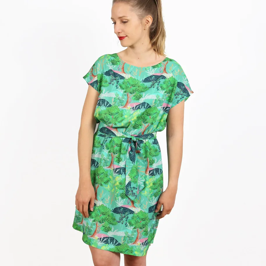 Frau Konni Sommerkleid - Studio Schnittreif Sewing Pattern (German)