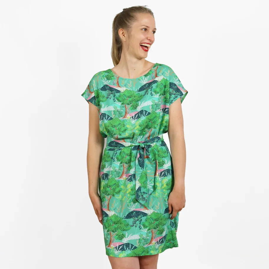 Frau Konni Sommerkleid - Studio Schnittreif Sewing Pattern (German)