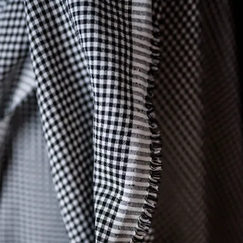 stoff-merchant-mills-tencel-seersucker-gingham-black-white-01.jpg