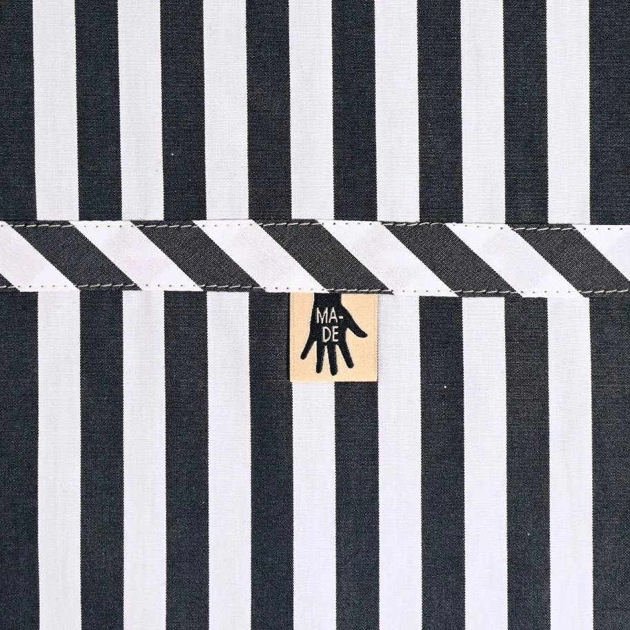 Labels MADE COLOR - Kylie and the Machine