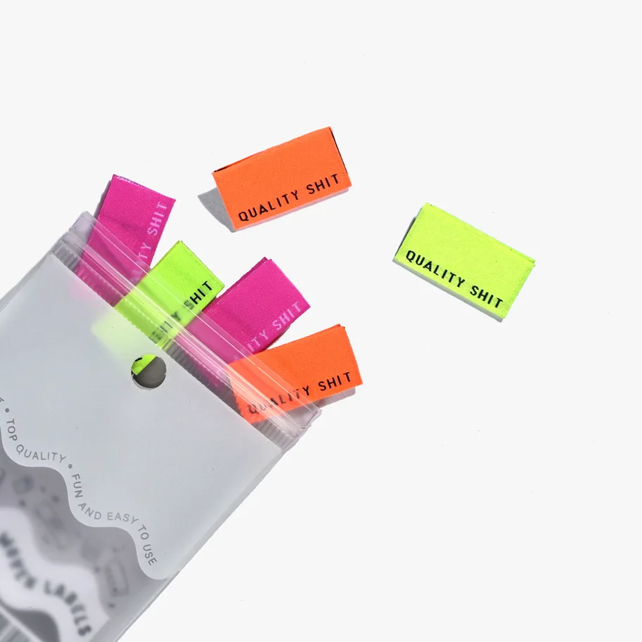 Labels QUALITY SHIT - Kylie and the Machine