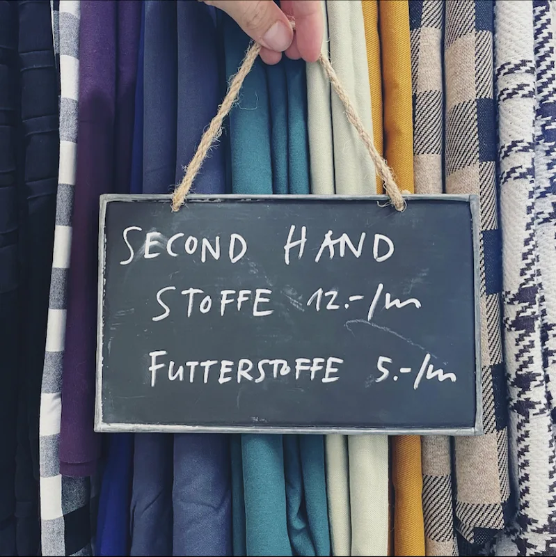 Second Hand Stoffe Stoffladen Bern 05.jpg