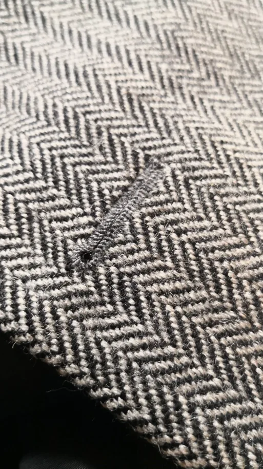 Wool Fabric German Tweed - Herringbone Aschenputtel Black-White