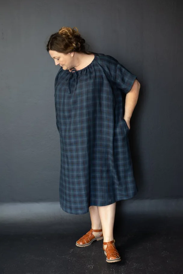 The Clover Top and Dress S-XL - Merchant & Mills Sewing Pattern (English)