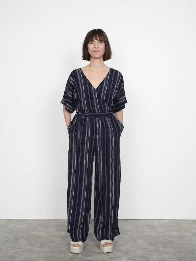 Wide-Leg Jumpsuit XS-L - The Assembly Line Sewing Pattern (English)