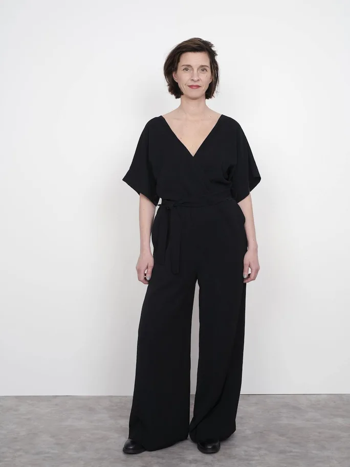 Wide-Leg Jumpsuit XS-L - The Assembly Line Sewing Pattern (English)