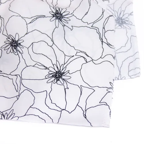 stoff-nature-tencel-twill-flower-lines-black-on-white-01.jpg