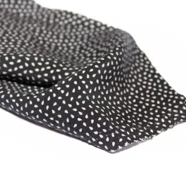 Tencel Twill - Seeds White On Black
