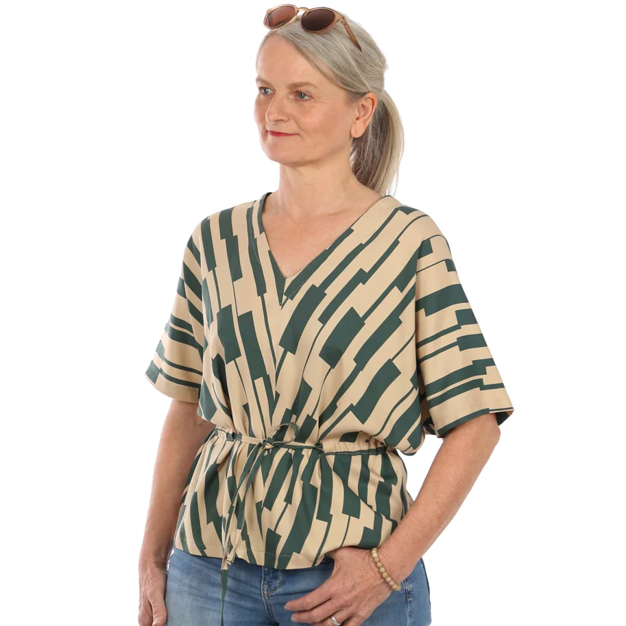Frau Yuuka Bluse - Studio Schnittreif Schnittmuster