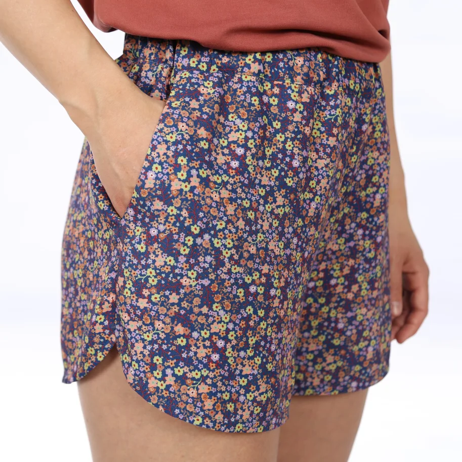 Frau Jessie Shorts - Studio Schnittreif Schnittmuster