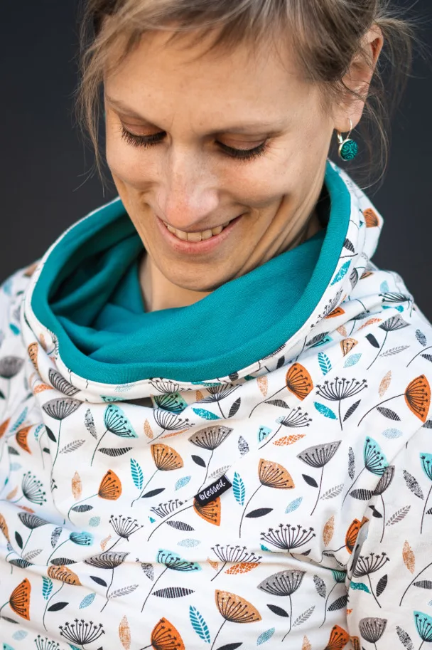 Organic Jersey - Retro Flowers White