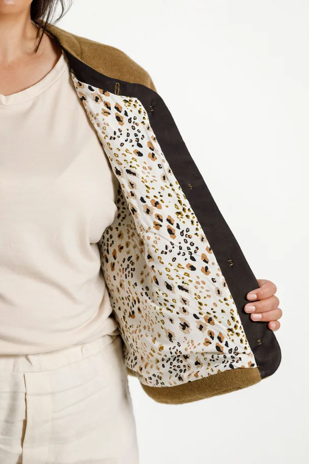 Emmi Curve Jacket - Papercut Patterns Sewing Pattern (English)