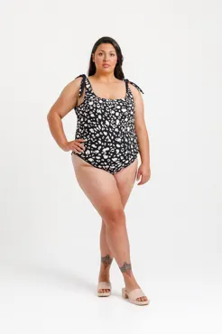 Marnie Curve Swimsuit Bikini - Papercut Patterns Schnittmuster (Englisch)