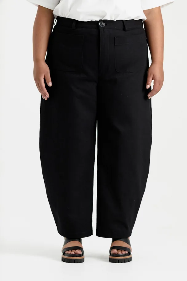 Sera Curve Pant and Short - Papercut Patterns Schnittmuster (Englisch)