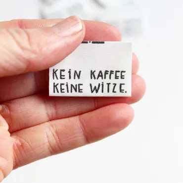 Label Etikett Bio-Baumwolle KEIN KAFFEE KEINE WITZE - Halfbird