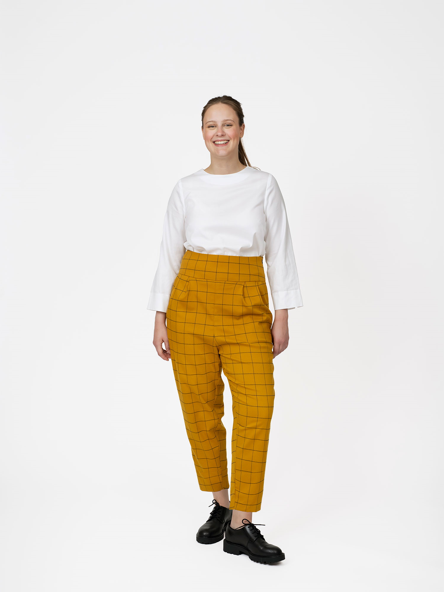 Pleated Trousers XS-L - The Assembly Line Sewing Pattern (English ...