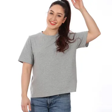 Frau Amy T-Shirt - Studio Schnittreif Sewing Pattern (German)